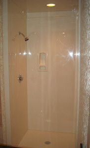 custom_shower_2.JPG (13107 bytes)